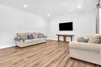 612 Forest Sound Rd in Hampstead, NC - Building Photo - Building Photo