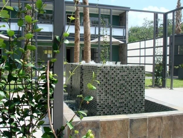 2300 Park St-Unit -6 in Houston, TX - Building Photo