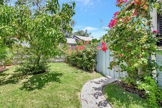 220 S L St in Lake Worth Beach, FL - Building Photo - Building Photo