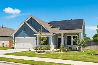 108 Charles Zanco Dr in Bastrop, TX - Building Photo - Building Photo