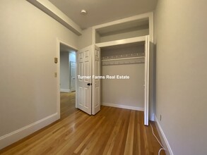 86 West Cedar St, Unit 2 in Boston, MA - Building Photo - Building Photo