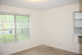 501 Wilmes Dr in Austin, TX - Building Photo - Building Photo