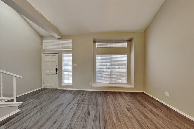 4327 Palmer Plantation Dr in Missouri City, TX - Building Photo - Building Photo