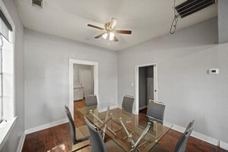 2716 Commerce St in Houston, TX - Building Photo - Building Photo