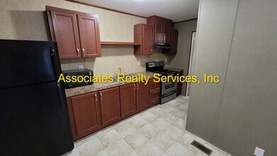 5898 NW 218 Ave in Alachua, FL - Building Photo - Building Photo