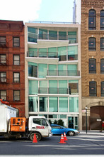 343 W 16th St in New York, NY - Building Photo - Building Photo