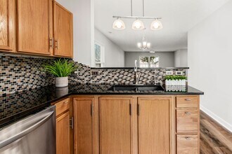 135 Hancock St, Unit 135 in Delaware, OH - Foto de edificio - Building Photo