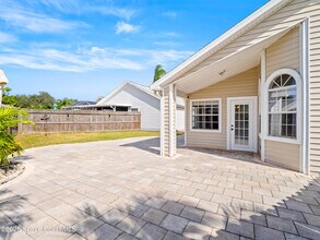 1729 Pine Valley Dr in Melbourne, FL - Building Photo - Building Photo