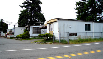 Lakewood Mobile Home Park Apartments