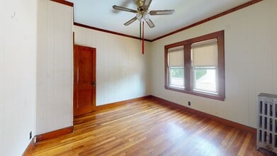 48 Oak St in Dedham, MA - Building Photo - Building Photo