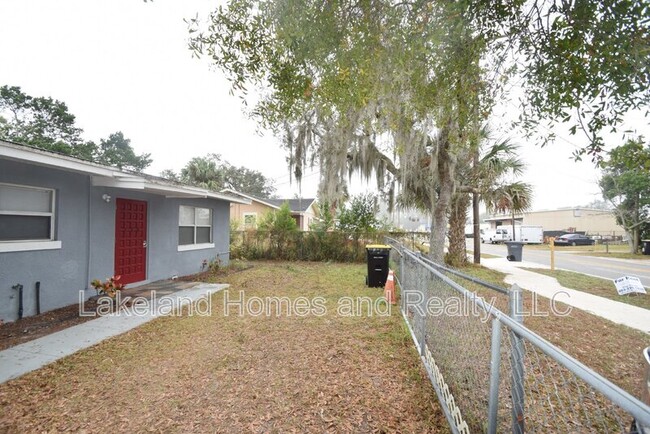 730 26th St NW in Winter Haven, FL - Building Photo - Building Photo