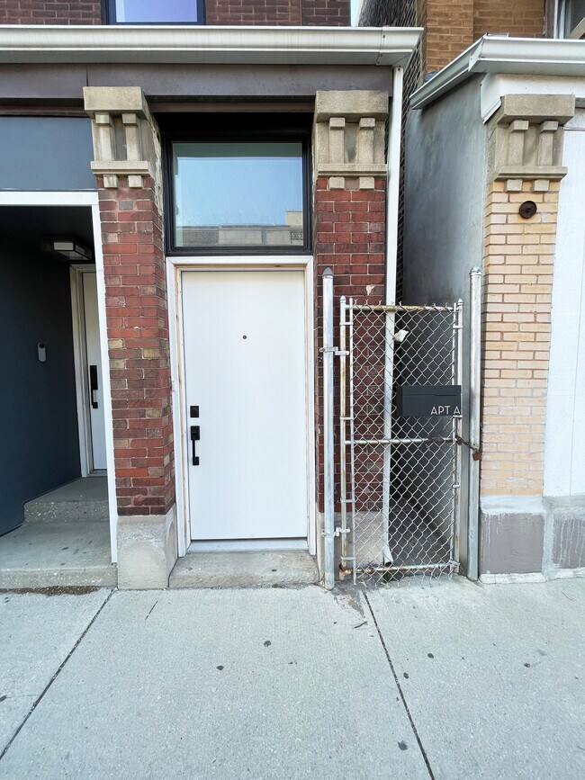 2116 W 35th St in Chicago, IL - Building Photo - Building Photo