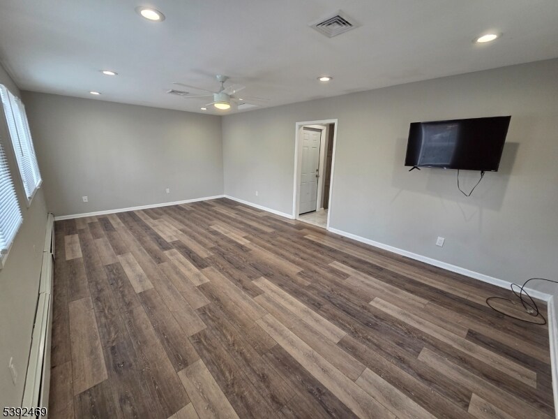 269 US-206 in Branchville, NJ - Building Photo