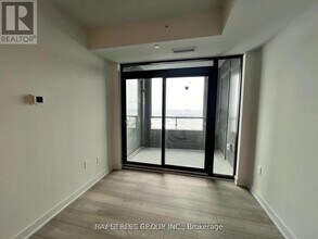 2920 Hwy 7 in Vaughan, ON - Building Photo - Building Photo