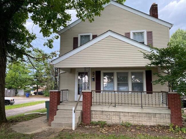 20 E Stanton Ave in Columbus, OH - Building Photo - Building Photo