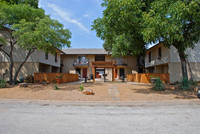 Willshire Manor in Euless, TX - Foto de edificio - Building Photo