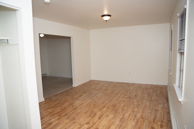 53 E Summit St in Elizabethtown, PA - Building Photo - Building Photo