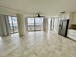 98-99 Uao Pl in Aiea, HI - Building Photo - Building Photo