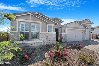 22303 N Daniel Dr in Maricopa, AZ - Building Photo - Building Photo