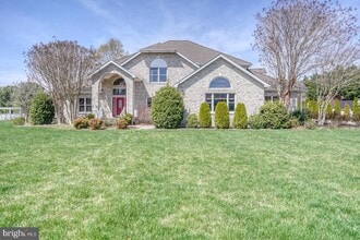 34 Chadwick Dr in Dover, DE - Building Photo - Building Photo