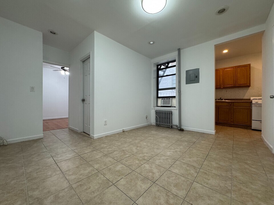 602 W 139th St in New York, NY - Building Photo