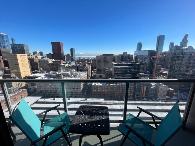 property at 611 S Wells St