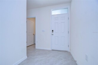5460 Warrington Town Path in Wesley Chapel, FL - Building Photo - Building Photo