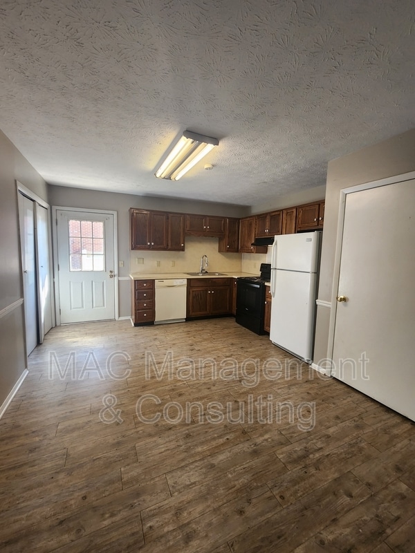 property at 155 E Jere Whitson Rd