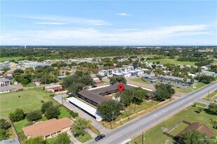 1600 S Bridge Ave in Weslaco, TX - Building Photo