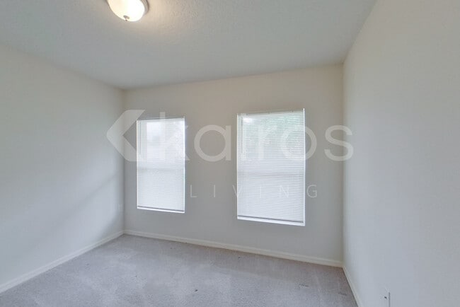 80 Pheasant Dr in Palm Coast, FL - Foto de edificio - Building Photo