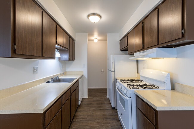 Aspen Creek Apartments