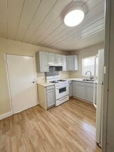 905 N 19th St in Fort Pierce, FL - Building Photo - Building Photo