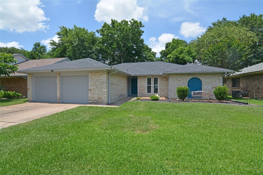 22422 Deville Dr in Katy, TX - Building Photo