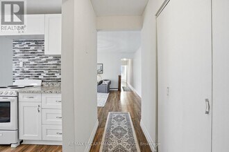 36 Ray St S in Hamilton, ON - Building Photo - Building Photo
