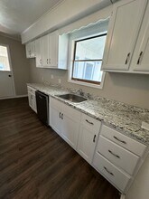 1116 Sunset Dr in Lake Charles, LA - Building Photo - Building Photo
