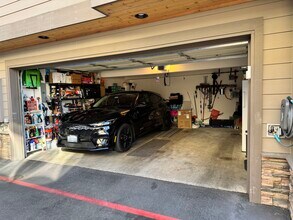 7117 Rainier Dr in Everett, WA - Building Photo - Building Photo