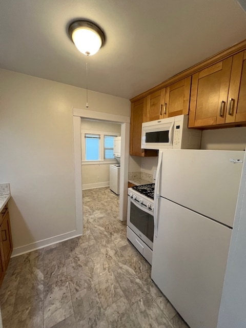 649 Flower Ave, Unit Front House in Venice, CA - Building Photo - Building Photo