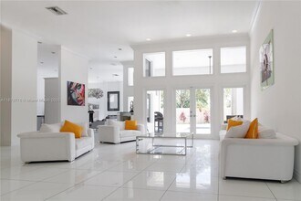 671 NW 101st Terrace in Plantation, FL - Building Photo - Building Photo