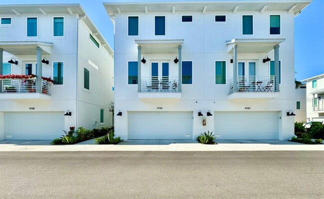 property at 4740 Legacy Park Dr