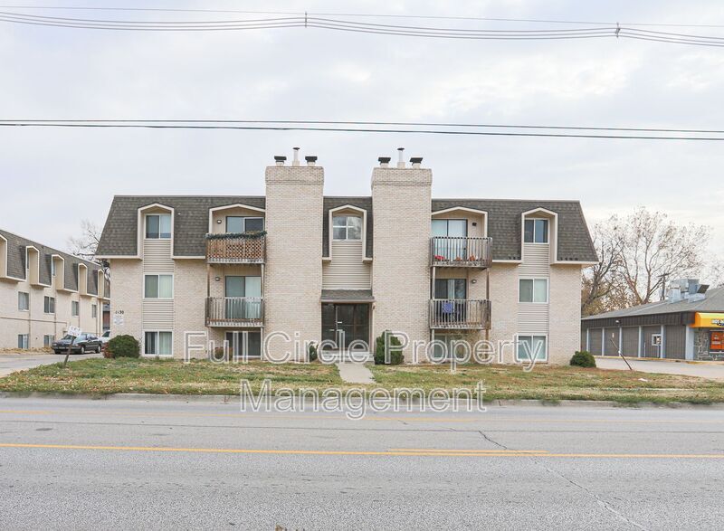 1640 N 56th St in Lincoln, NE - Foto de edificio