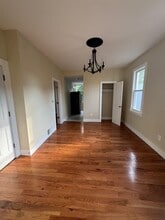 25 Orient Ave in Jersey City, NJ - Building Photo - Building Photo