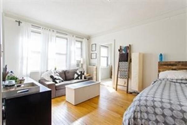 property at 141 Englewood Ave