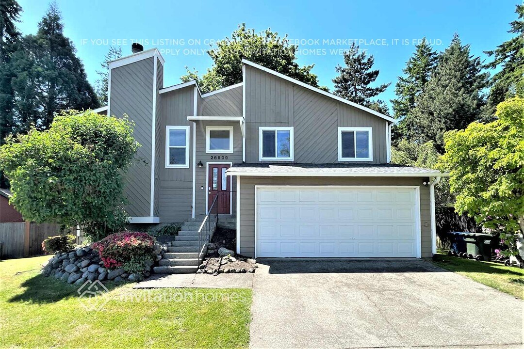 26909 35th Ave S in Kent, WA - Foto de edificio