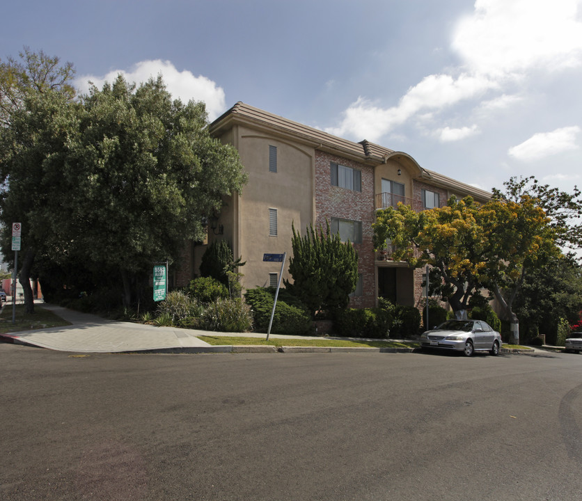 9583 Alcott St in Los Angeles, CA - Building Photo