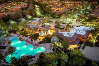 9072 Covina Dr N in Naples, FL - Building Photo - Building Photo