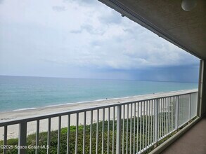 1095 Jimmy Buffett Mem Hwy in Indialantic, FL - Building Photo - Building Photo