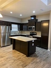 2000 Jackson St, Unit 1 in Weslaco, TX - Building Photo - Building Photo