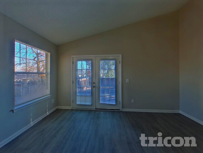 22 Crimson Ct in Columbia, SC - Foto de edificio - Building Photo