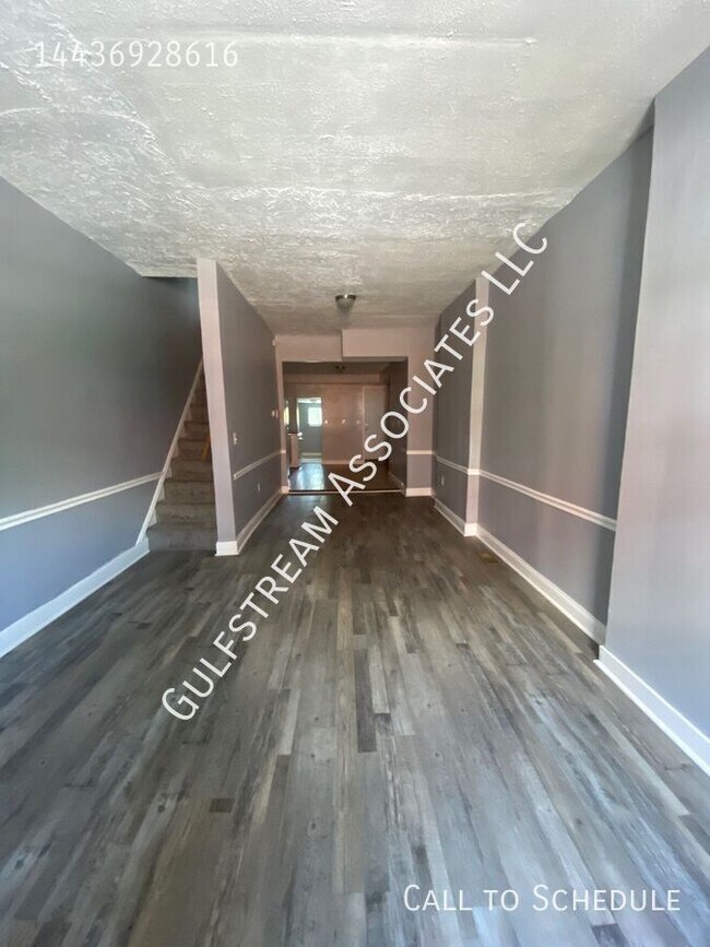 2205 W Baltimore St in Baltimore, MD - Building Photo - Building Photo