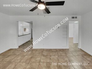 2027 S Miramonte Stravenue in Tucson, AZ - Building Photo - Building Photo